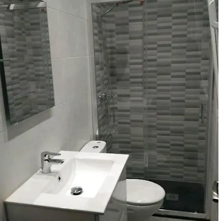 De Dos Camas Bec Apartamento